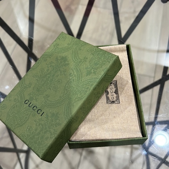 GUCCI - GG Embosed Card Case Wallet - Picture 4 of 4